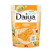Daiya Cheddar Style Shreds (Cutting Board Collection) (200g)