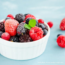 Earthbound Farm Organic Berry Blend (900g) - Lifestyle Markets