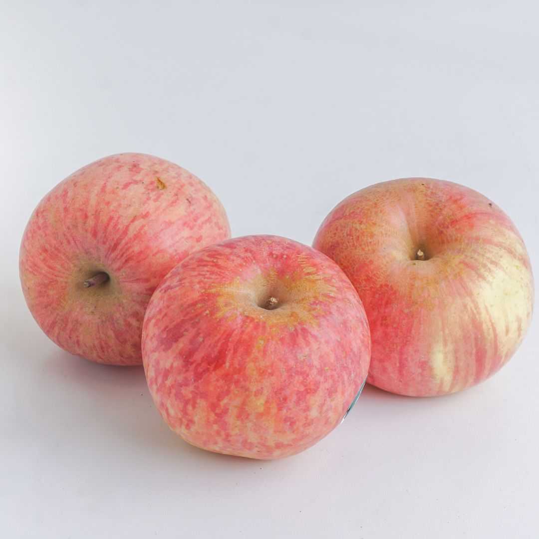 Certified Organic Fuji Apples - Lifestyle Markets