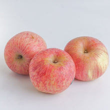 Certified Organic Fuji Apples - Lifestyle Markets