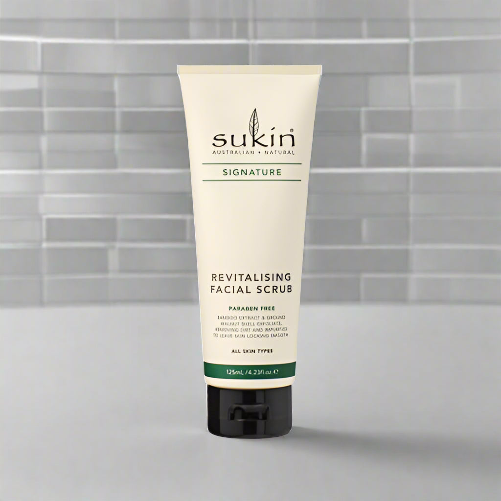 Sukin Signature Revitalising Facial Scrub (125ml)