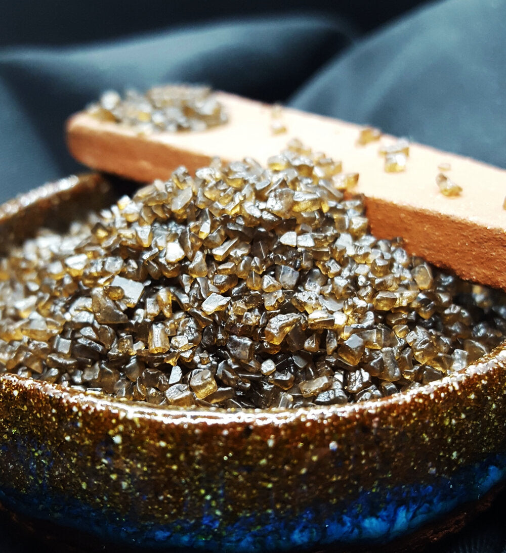 Alchemy Taste Smoked Applewood Hawaiian Sea Salt (77g) - Lifestyle Markets